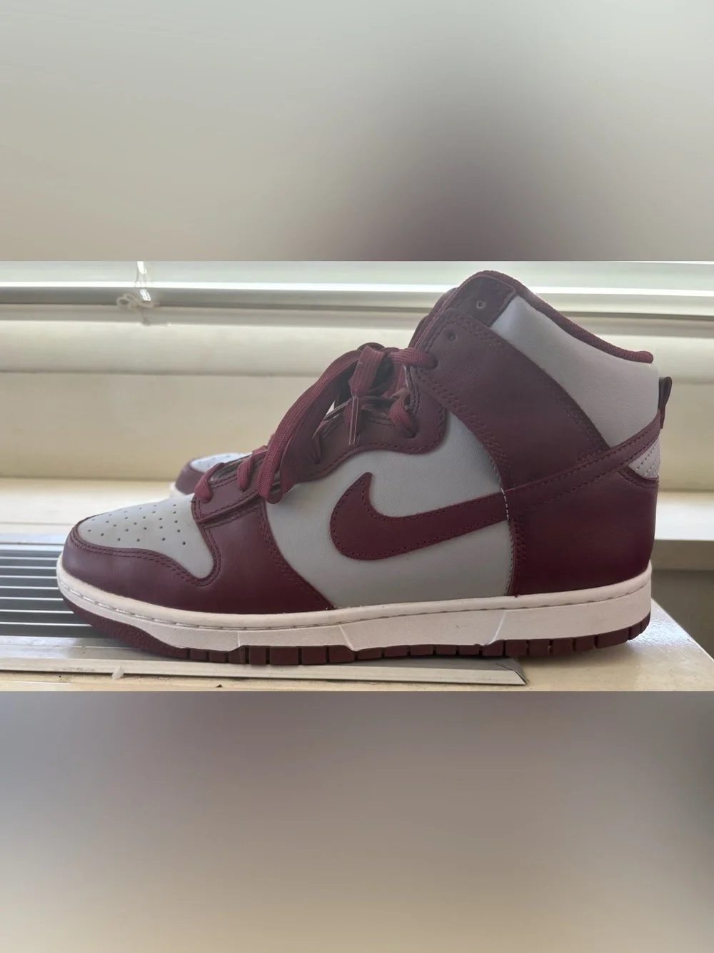 Nike 2022 Dunk High Dark Beetroot Burgundy Grey Sneakers Size 10 - Pristine